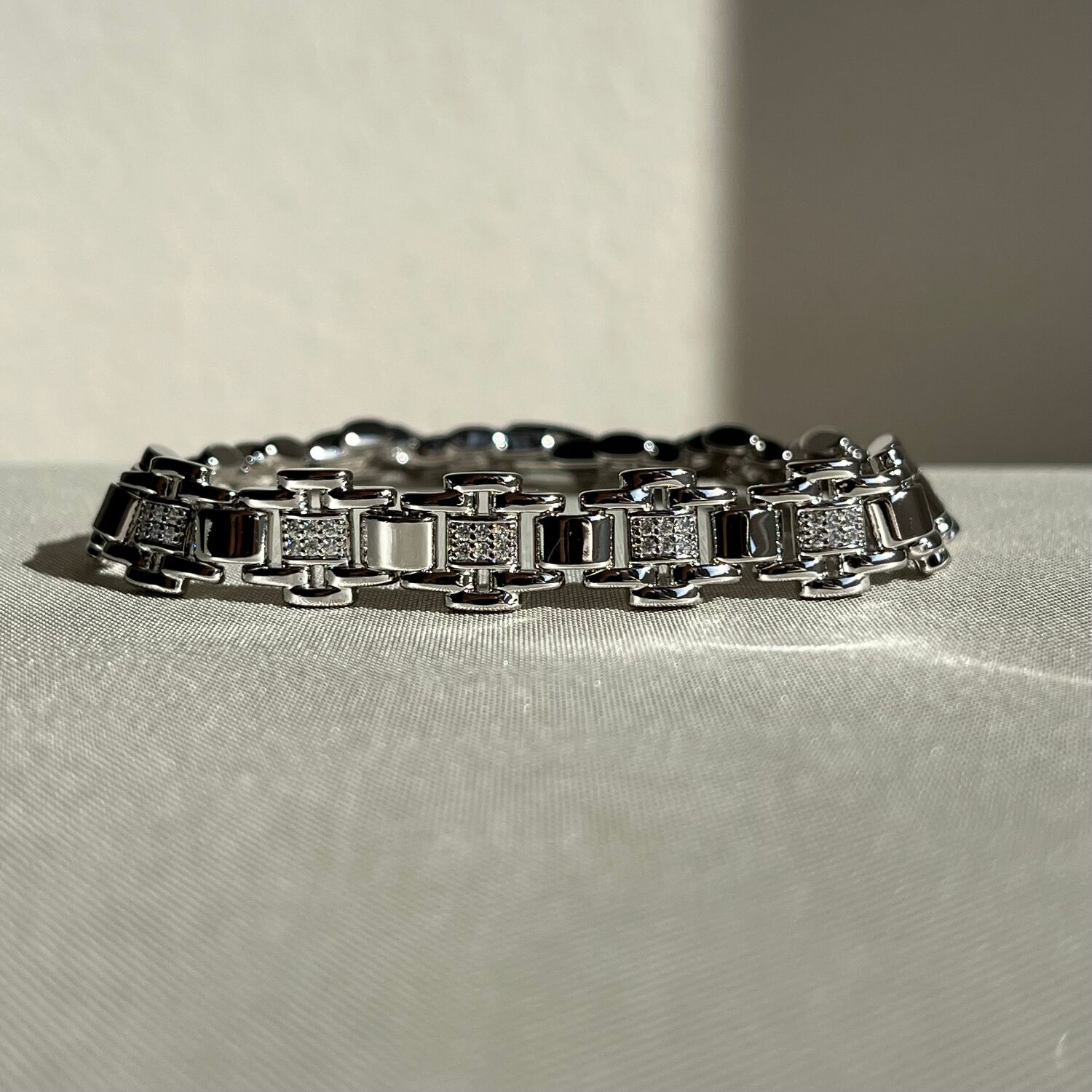 Pırlanta işçiliği xuping bileklik