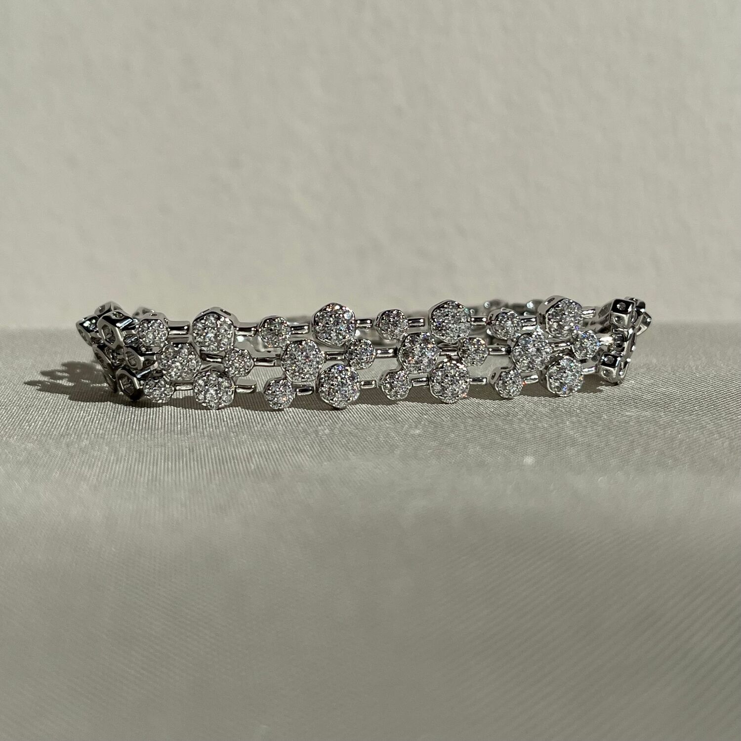 Pırlanta montür petek model xuping bileklik