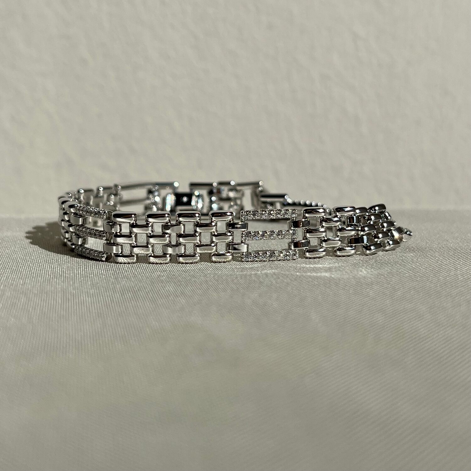 Pırlanta işçiliği xuping bileklik