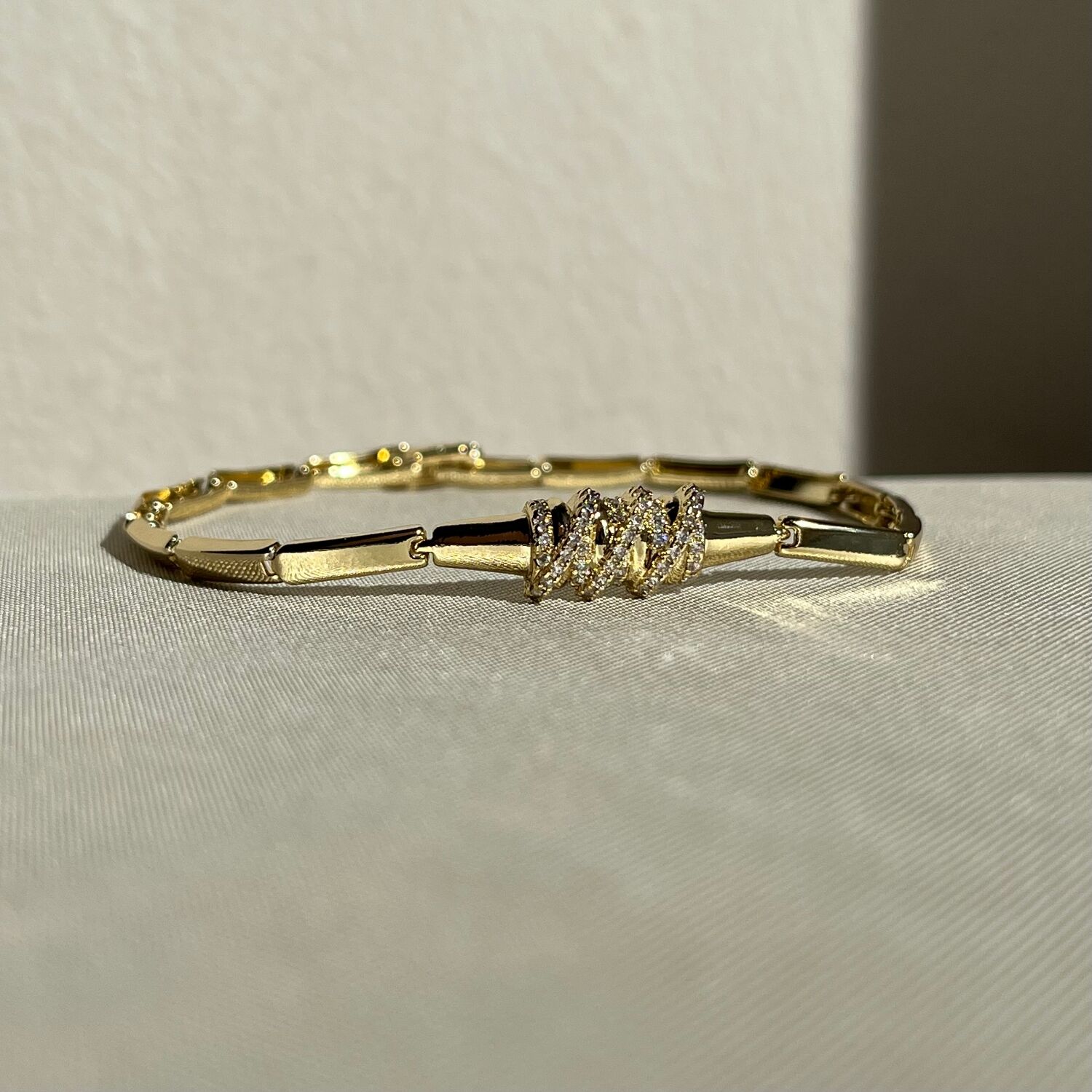 Pırlanta işçiliği xuping bileklik