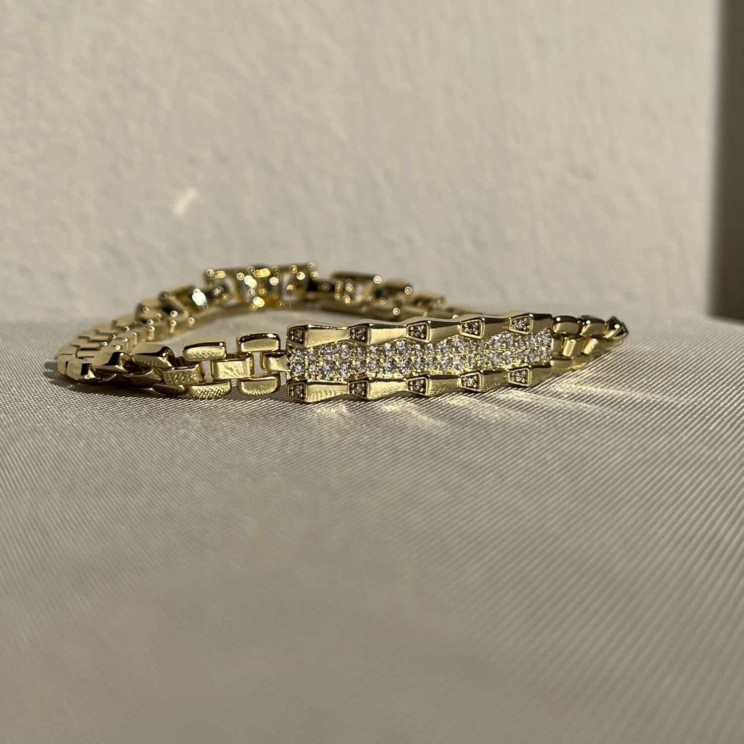 Pırlanta işçiliği xuping bileklik