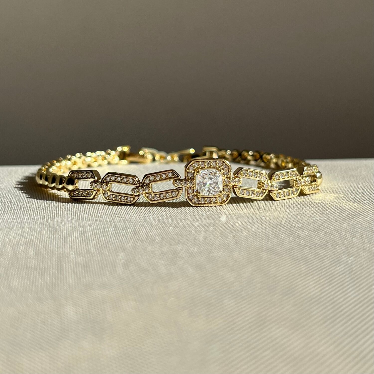 Baget pırlanta işçiliği xuping bileklik