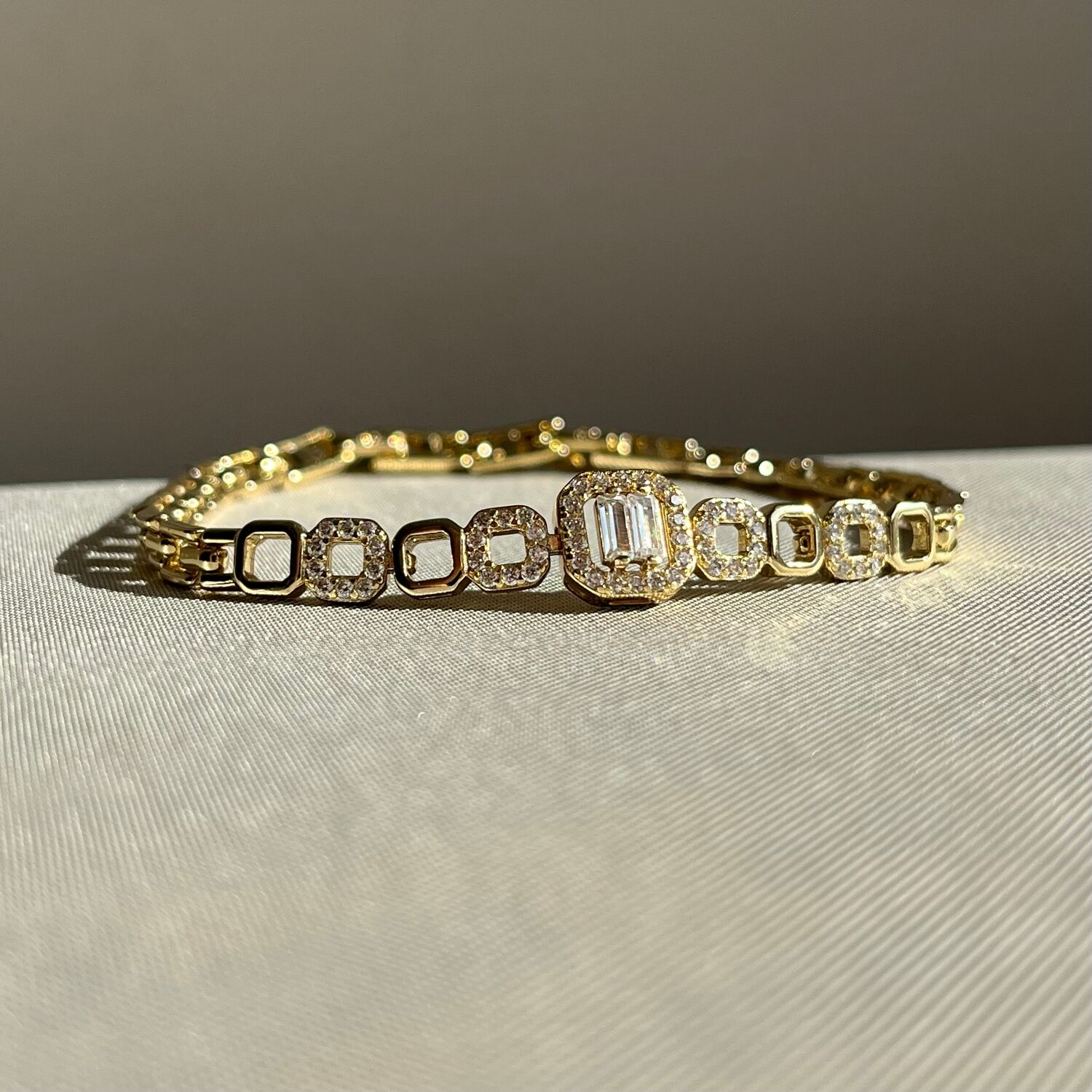 Baget pırlanta işçiliği xuping bileklik