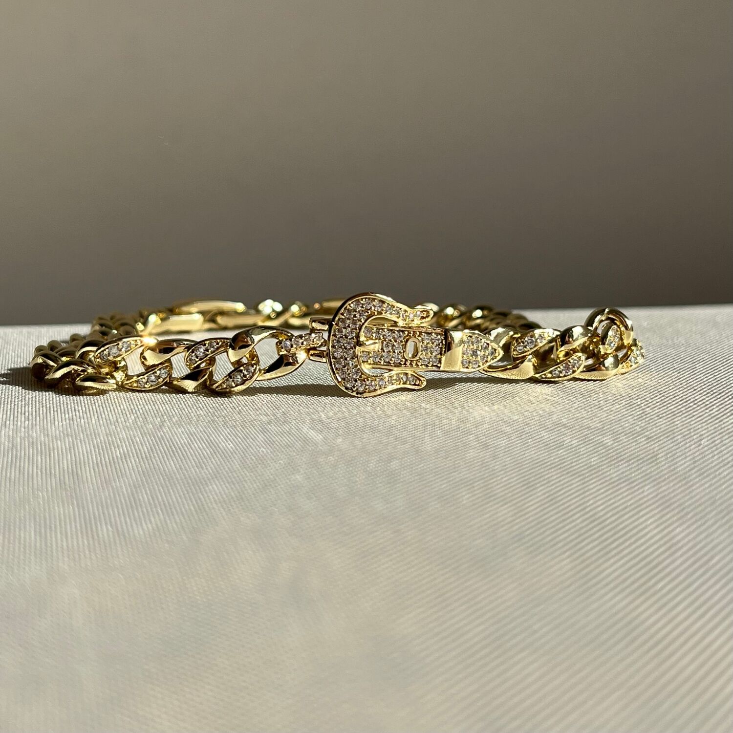 Pırlanta işçiliği kemer figür xuping bileklik