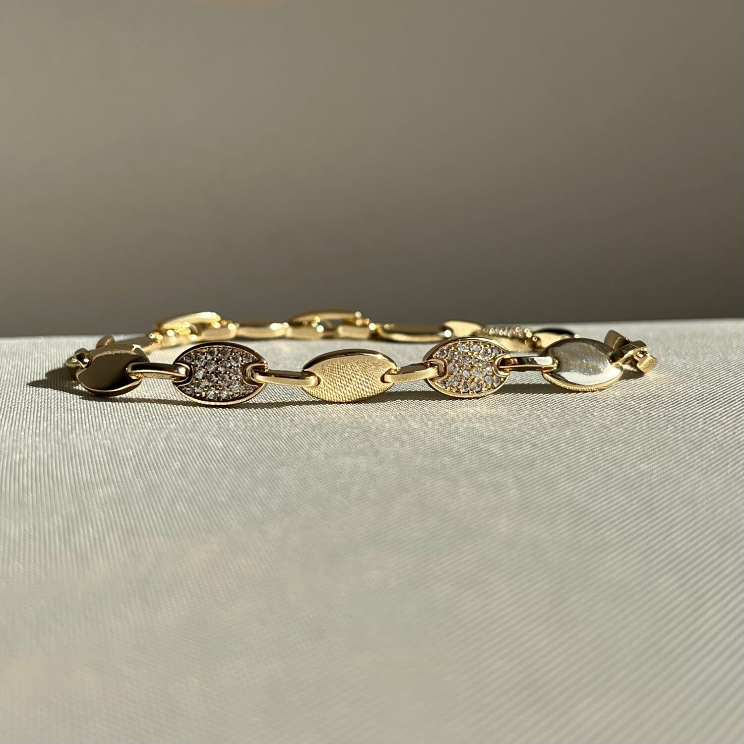 Pırlanta işçiliği xuping bileklik