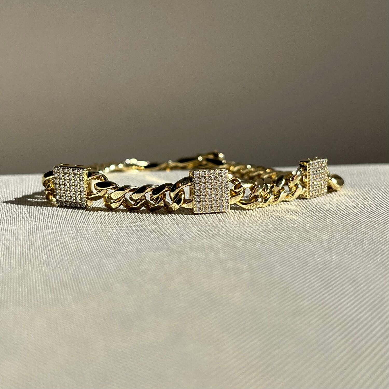 Pırlanta işçiliği xuping bileklik