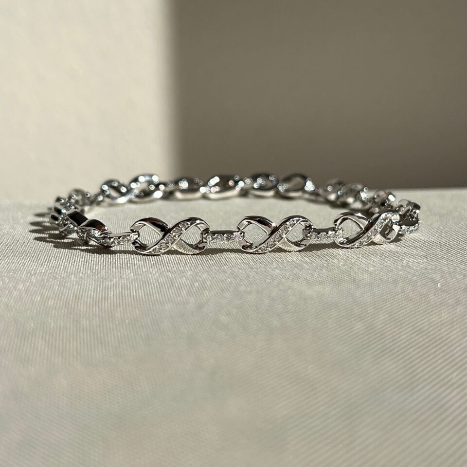 Pırlanta işçiliği sonsuzluk figür xuping bileklik