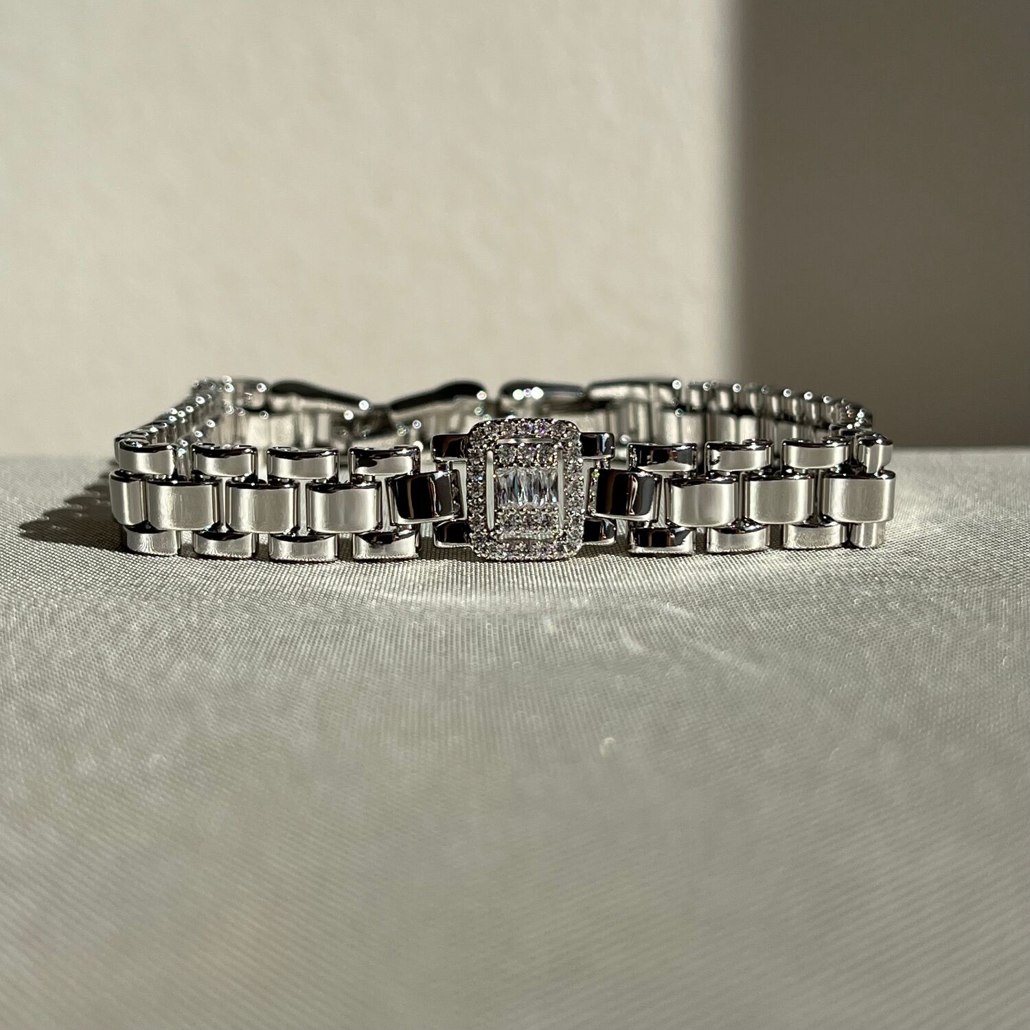 Baget pırlanta montür xuping bileklik