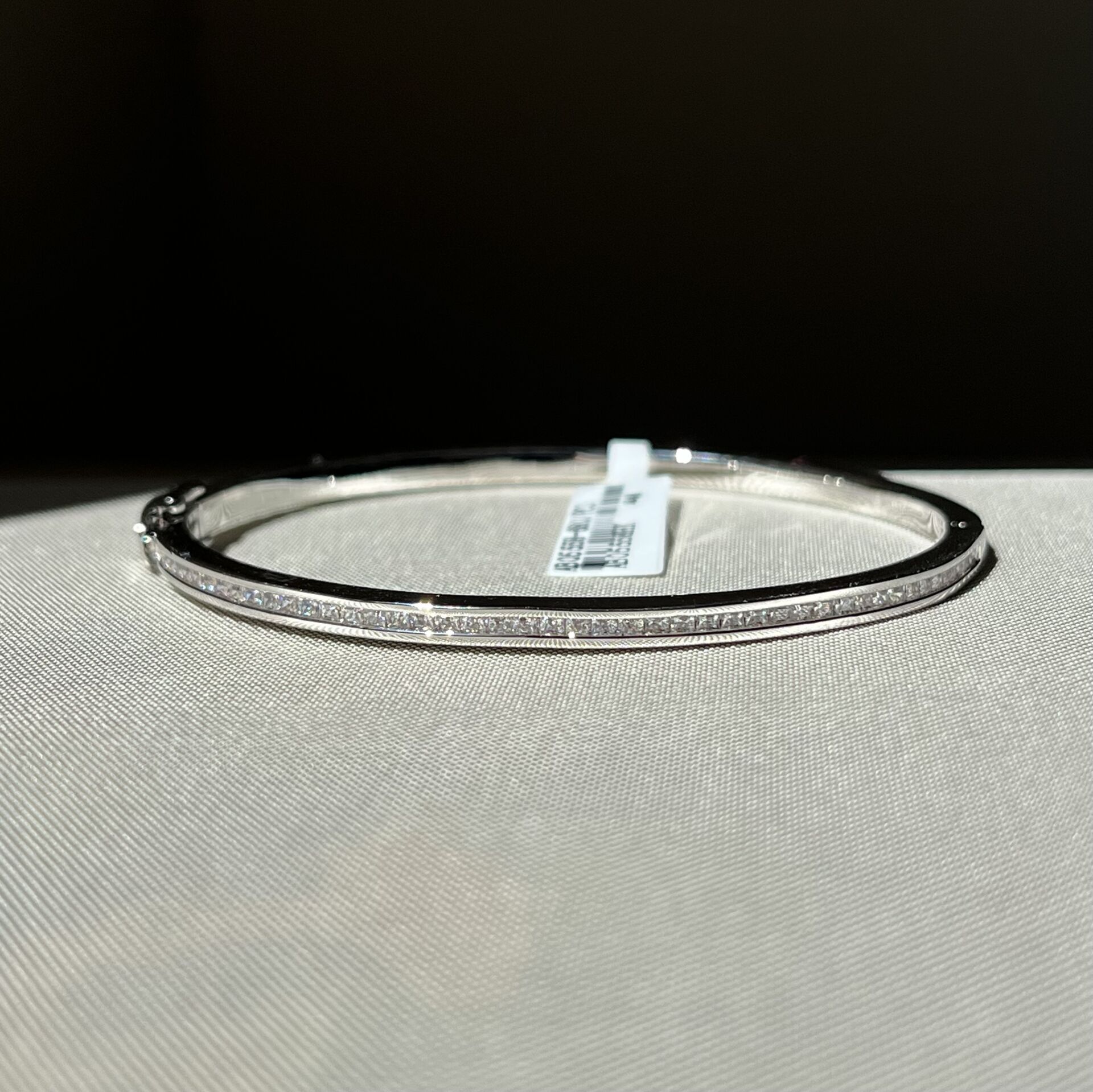 Kuyumcu kilitli pırlanta kanal vıp kelepçe