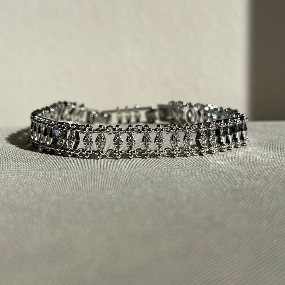 Pırlanta işçiliği xuping bileklik