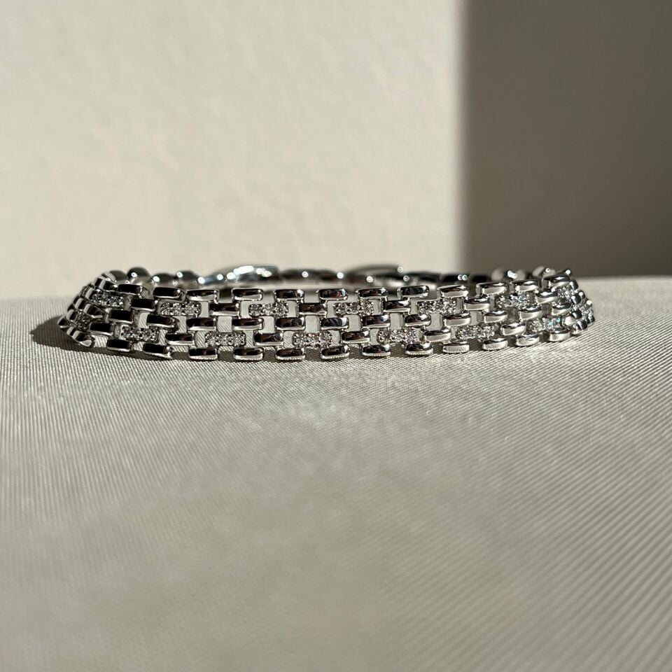 Yarım tur pırlanta işçiliği xuping bileklik