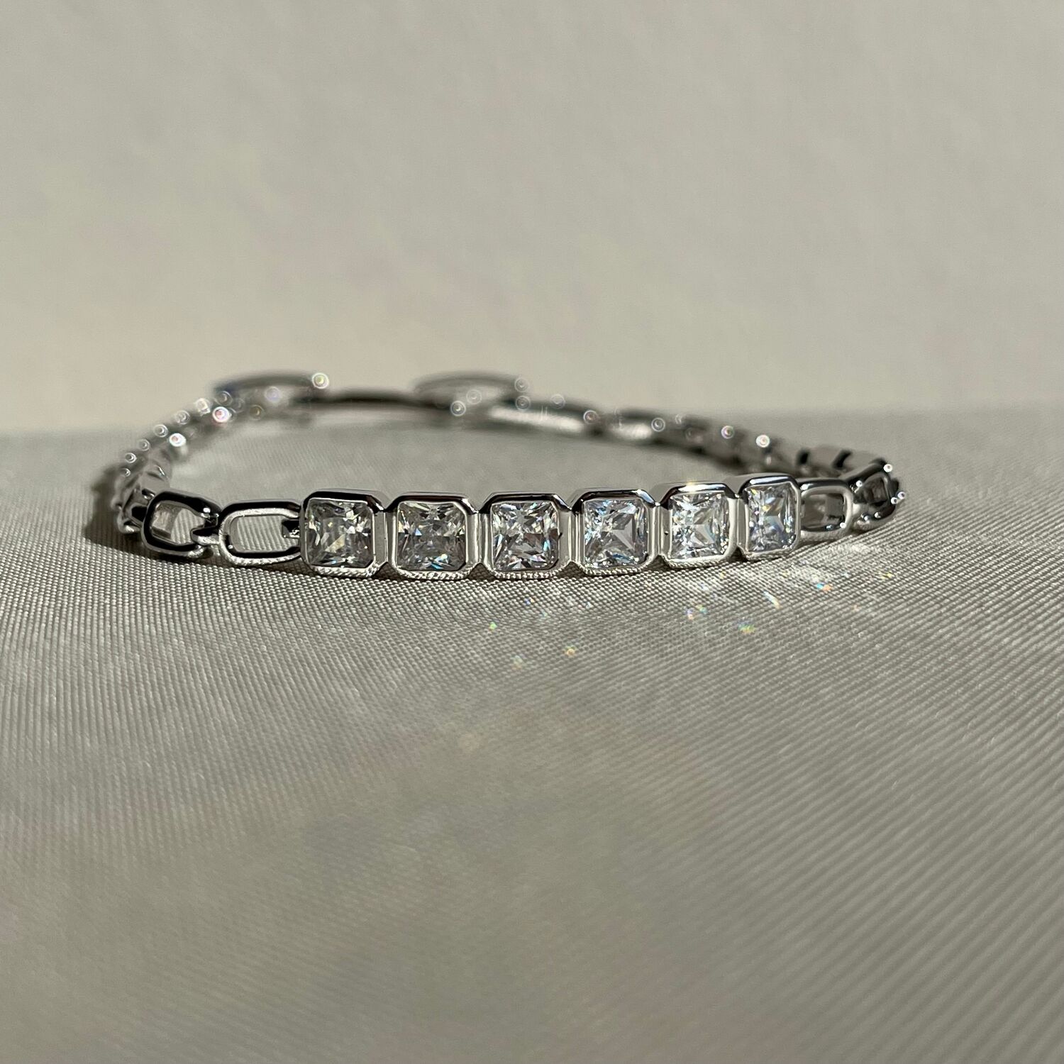 Baget pırlanta işçiliği xuping bileklik