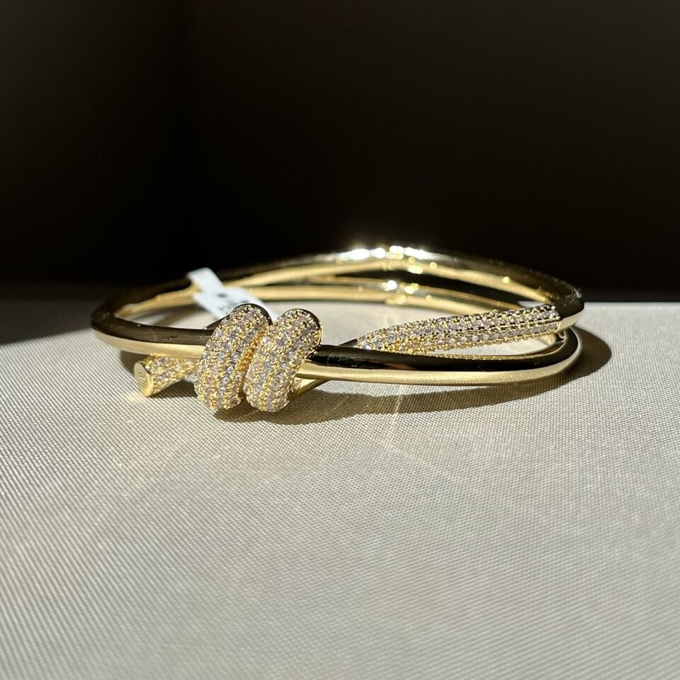 Pırlanta işçiliği vıp kelepçe