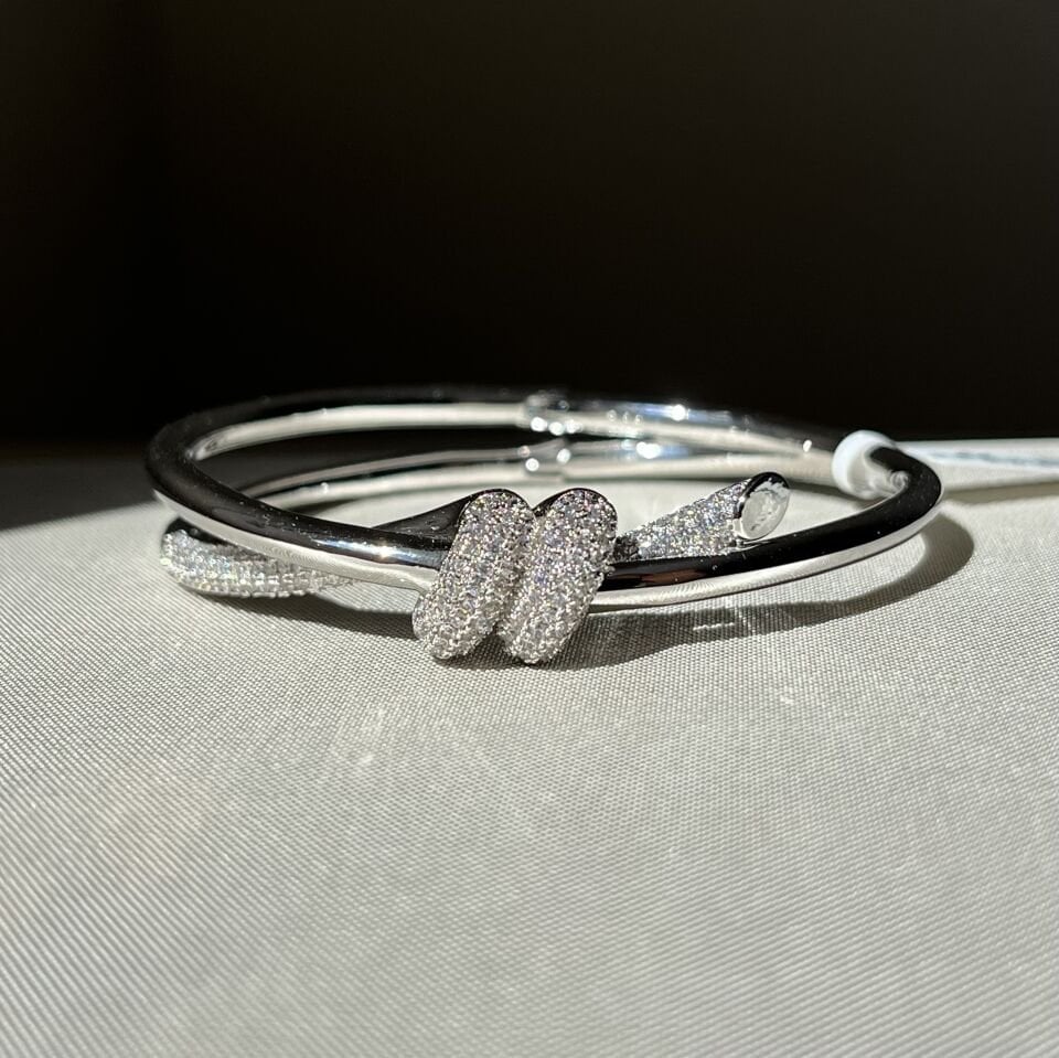 Pırlanta işçiliği vıp kelepçe