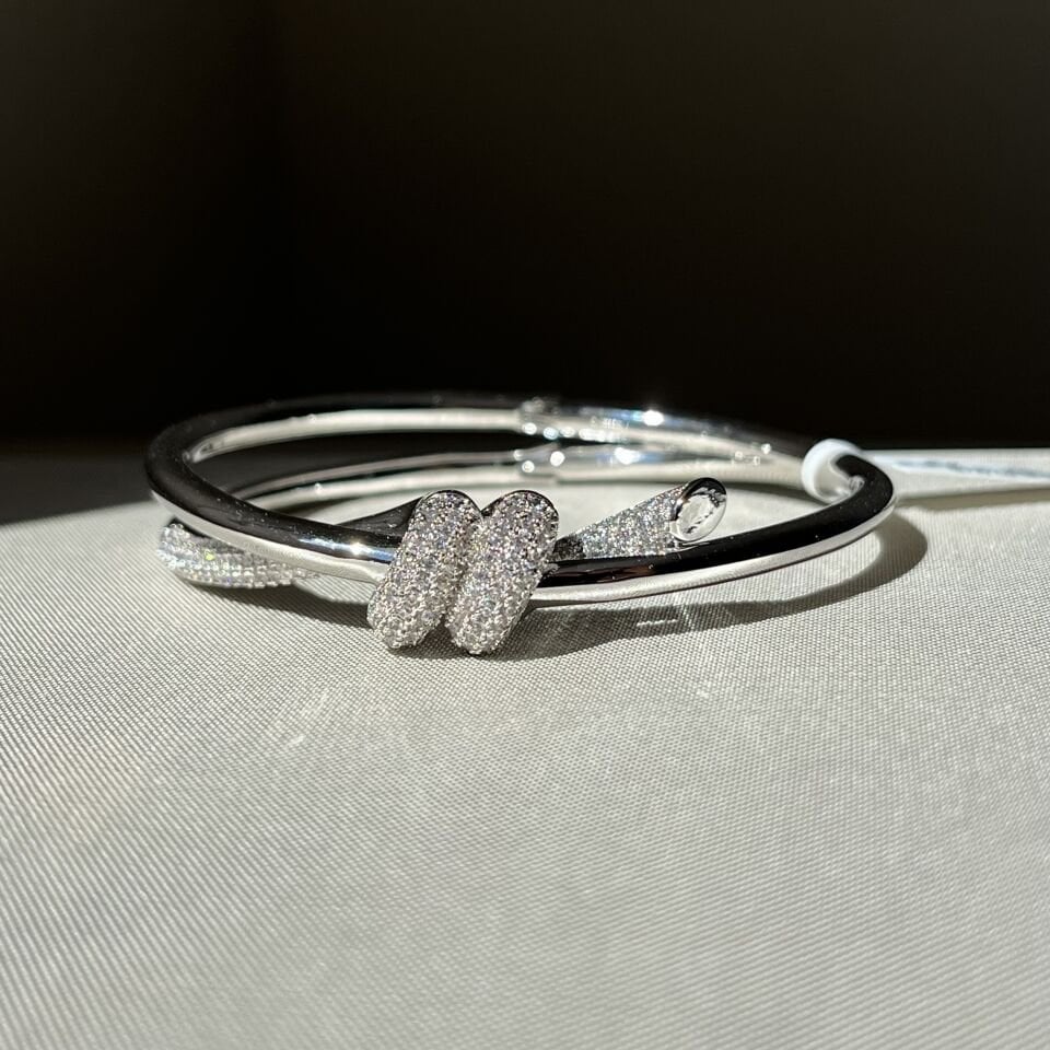 Pırlanta işçiliği vıp kelepçe