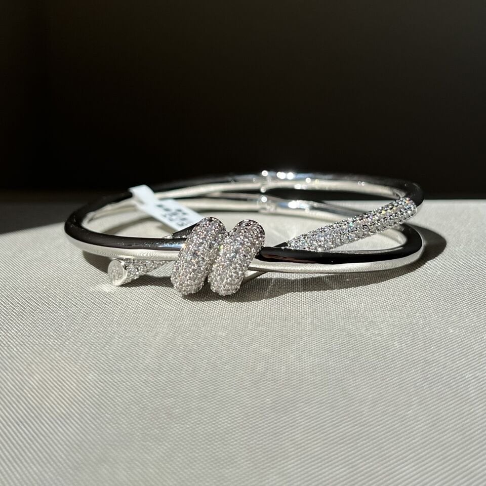 Pırlanta işçiliği vıp kelepçe