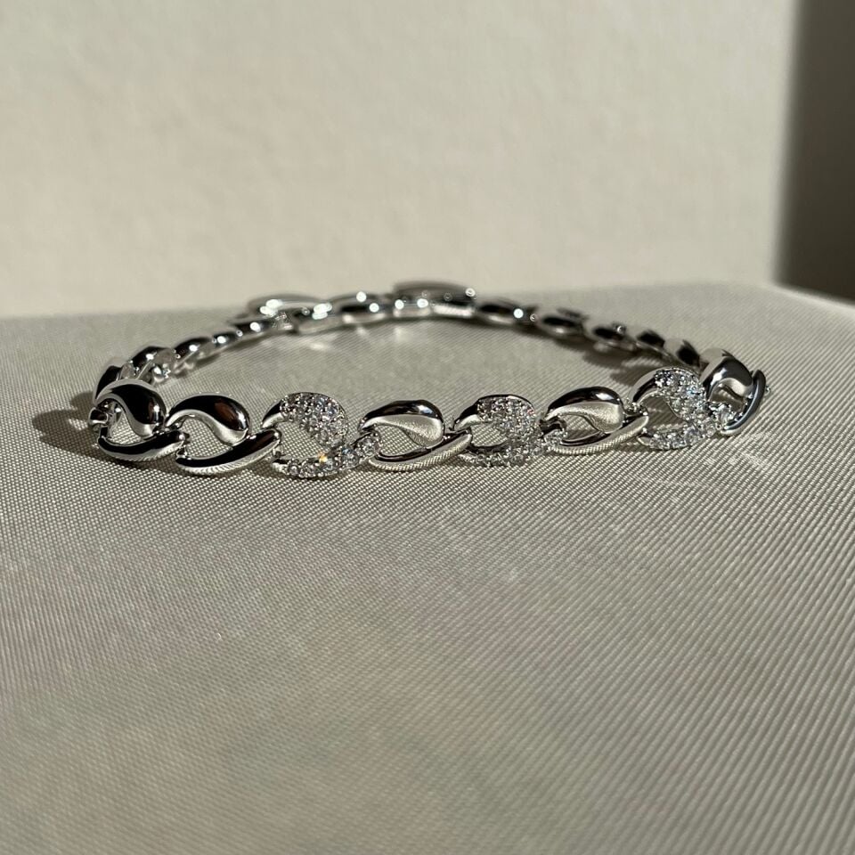 Pırlanta işçiliği xuping bileklik