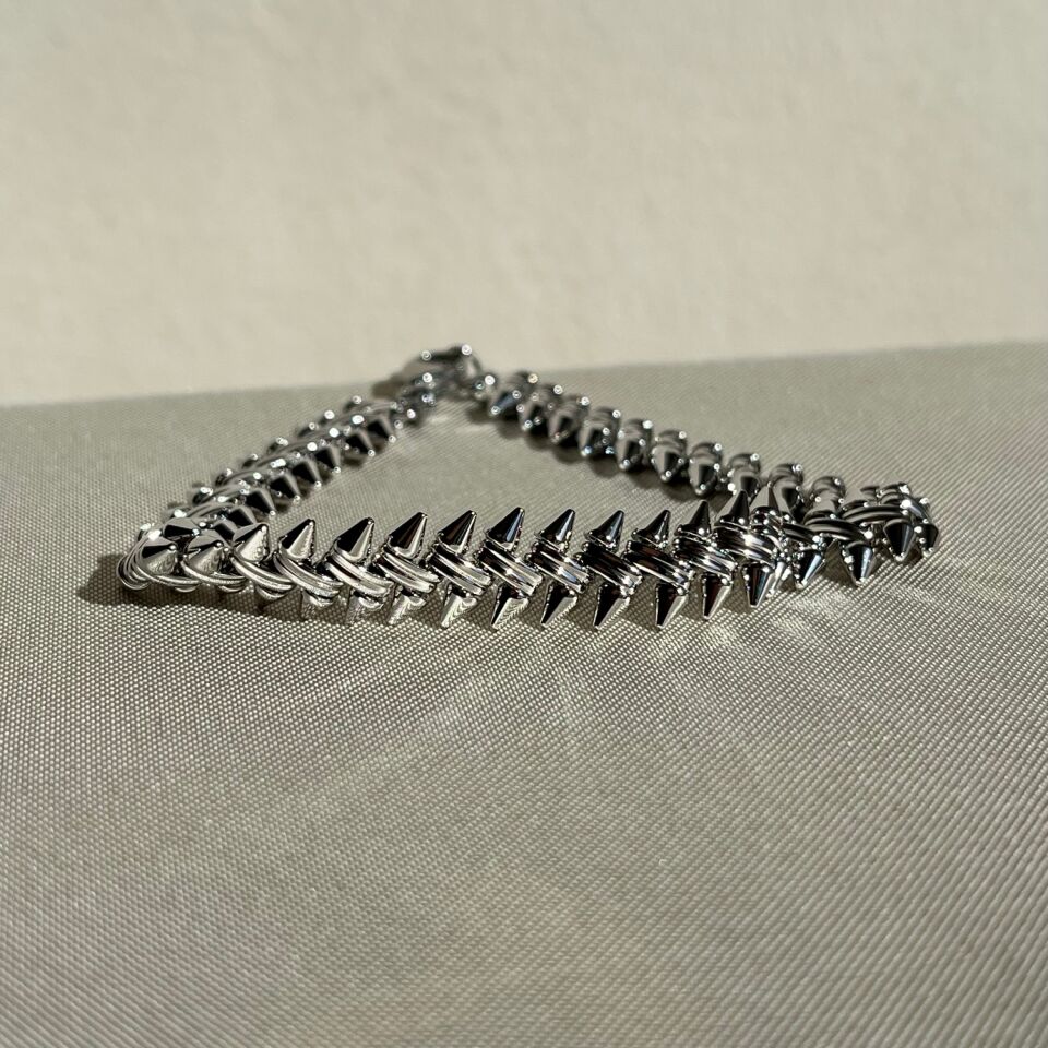 Altın işçiliği xuping bileklik