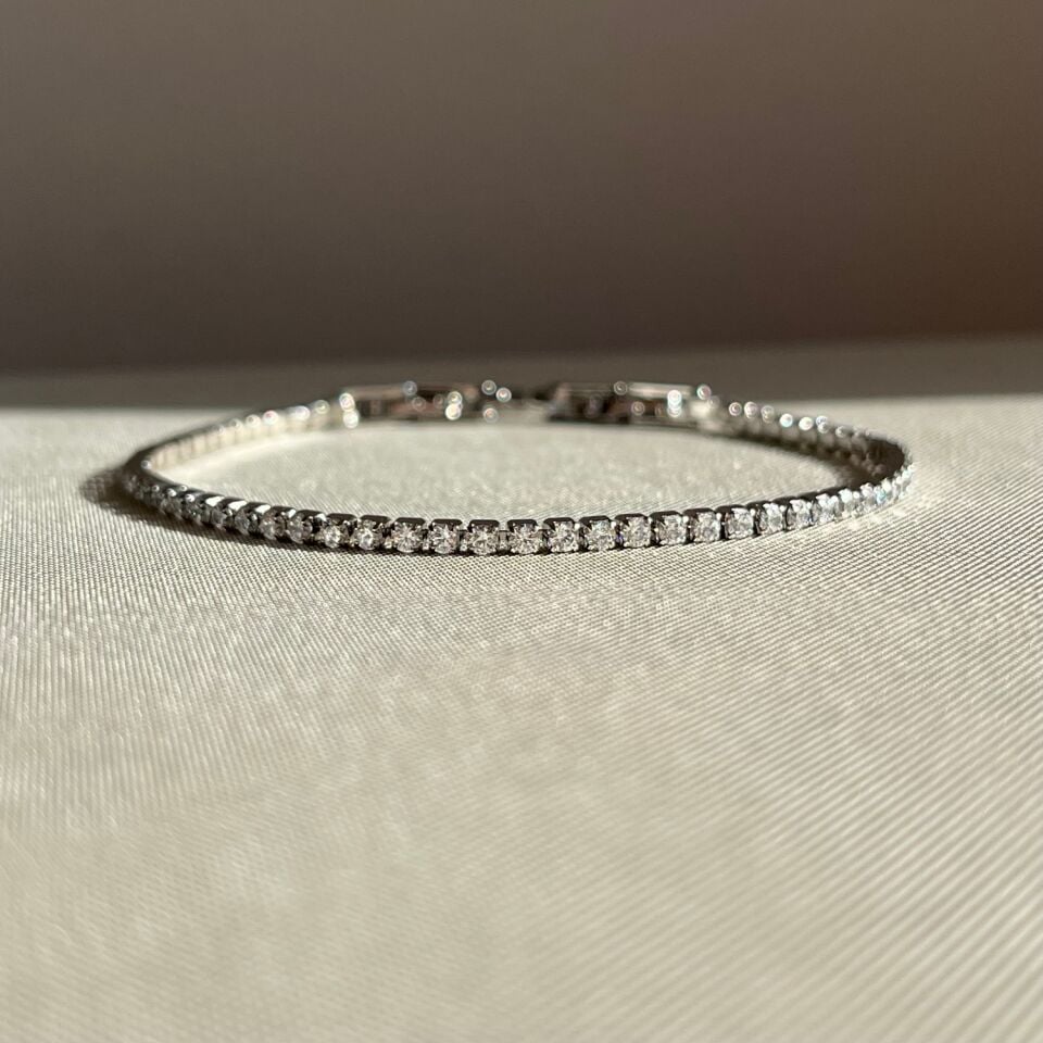 İnce pırlanta suyolu xuping bileklik