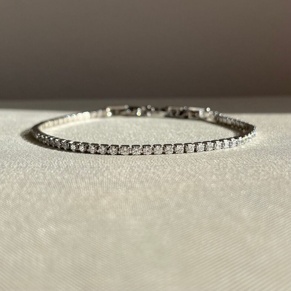 İnce pırlanta suyolu xuping bileklik