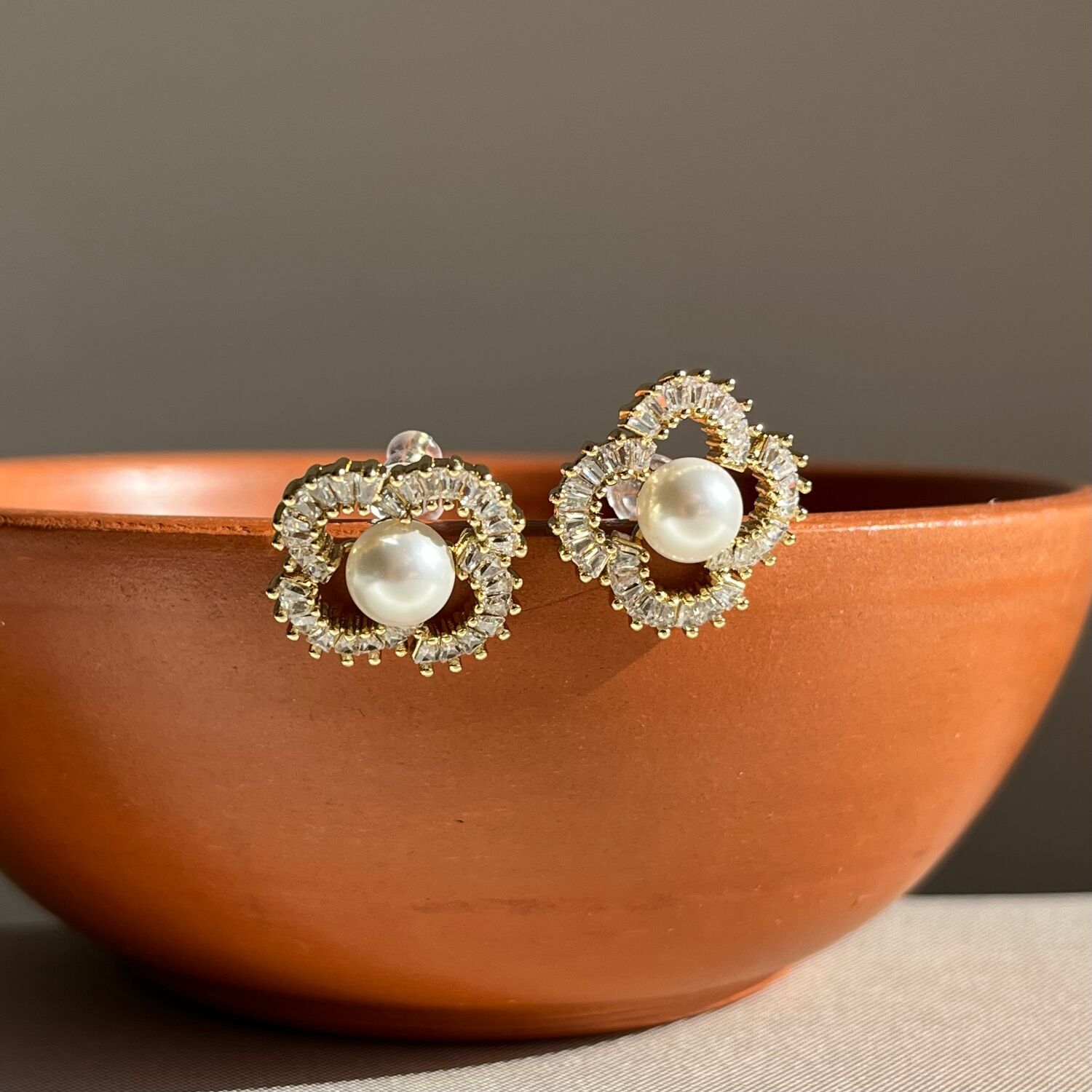 Baget pırlanta montür inci xuping küpe