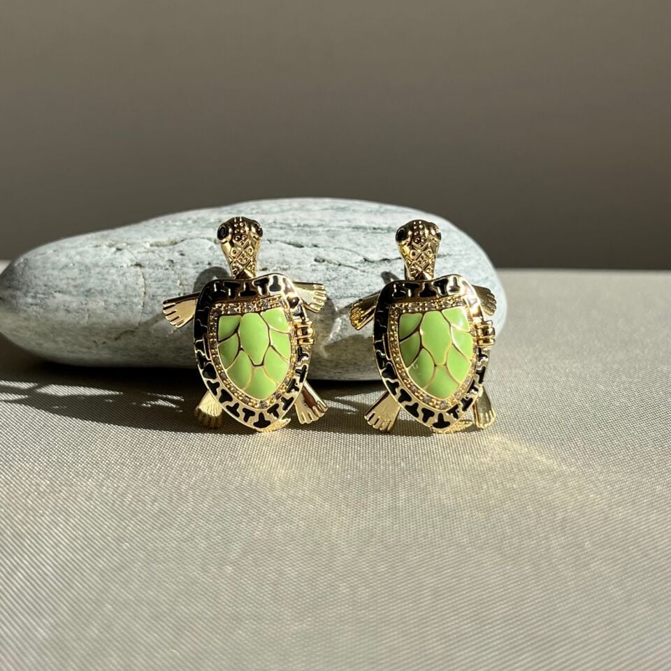 Pırlanta işçiliği mineli yavrulayan caretta xuping küpe