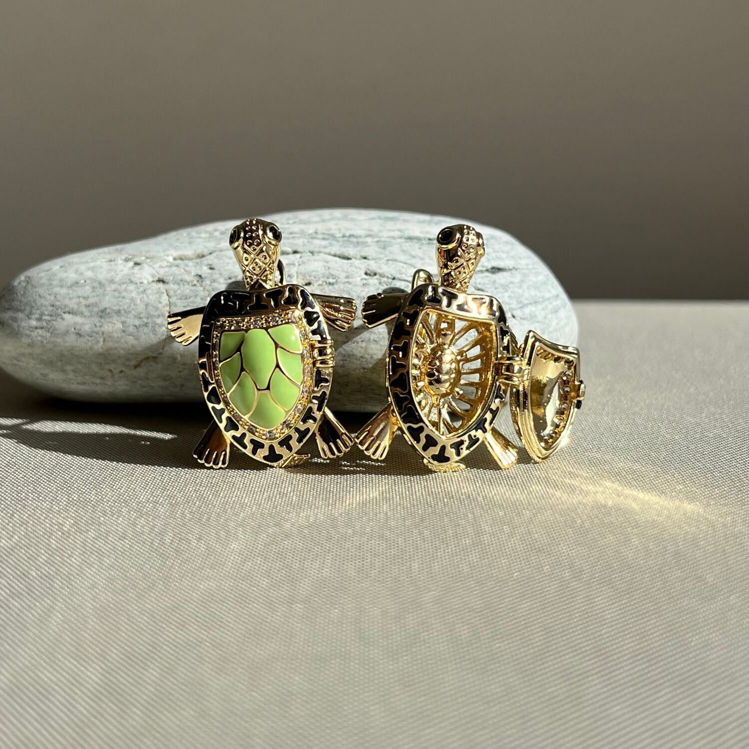 Pırlanta işçiliği mineli yavrulayan caretta xuping küpe