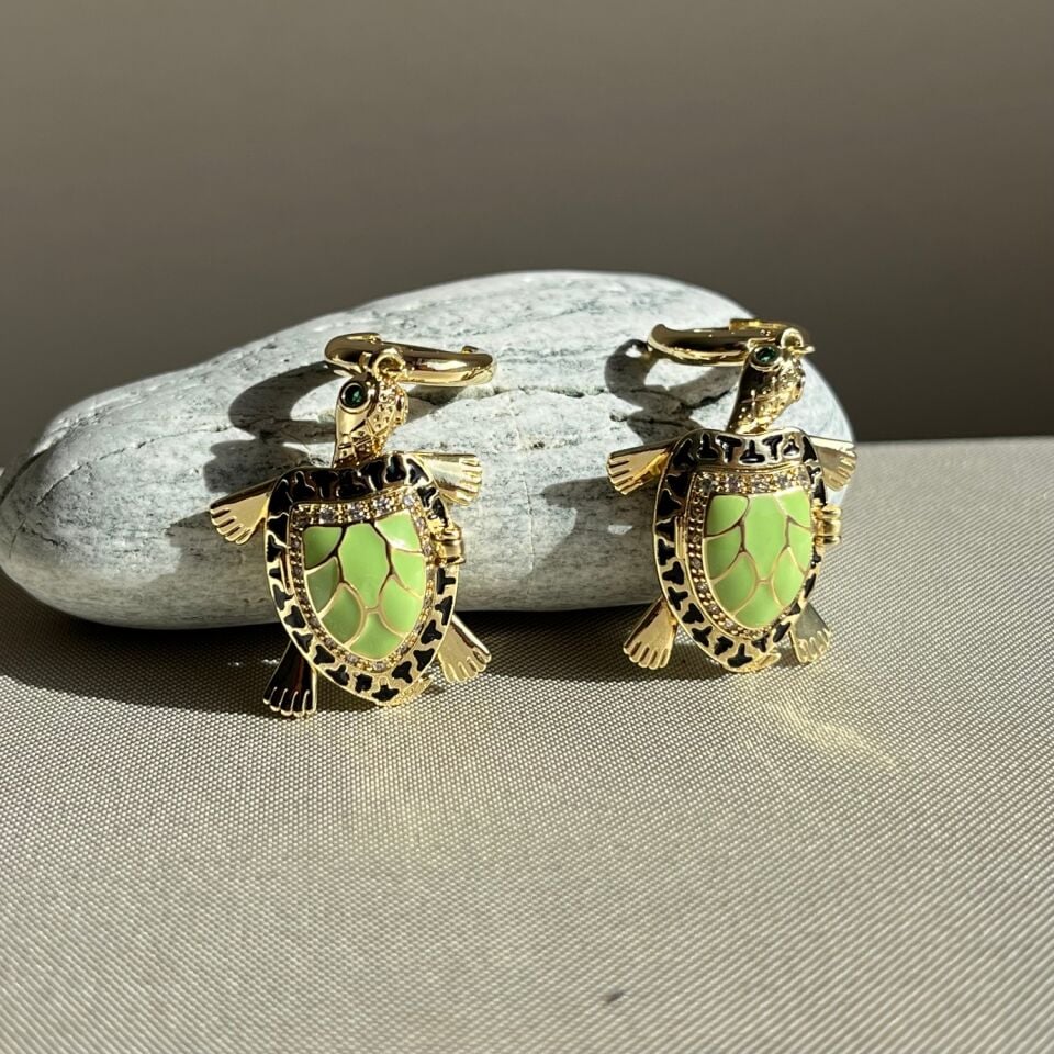 Pırlanta işçiliği sallanan mineli yavrulayan kaplumbağa xuping küpe