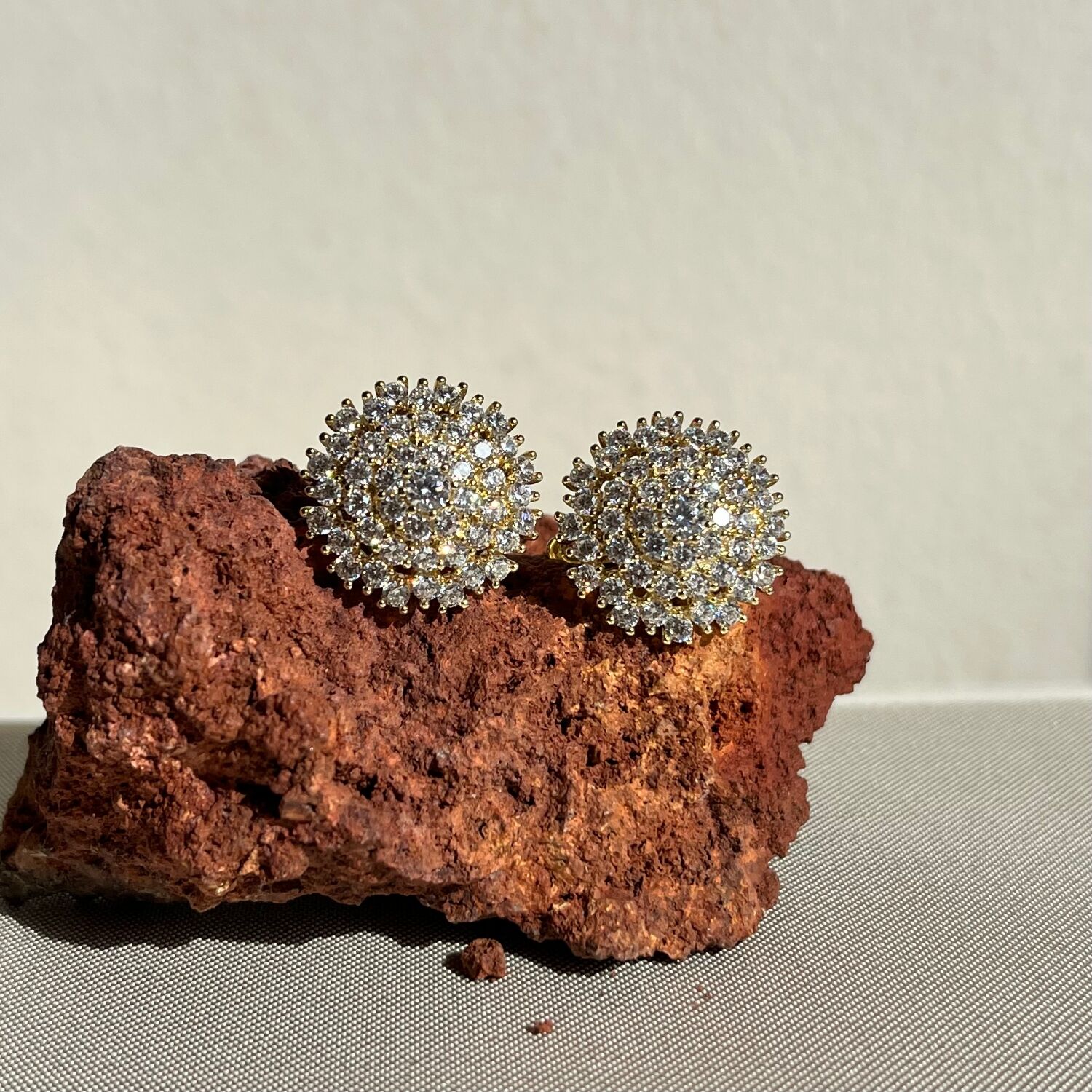 Round pırlanta işçiliği xuping küpe