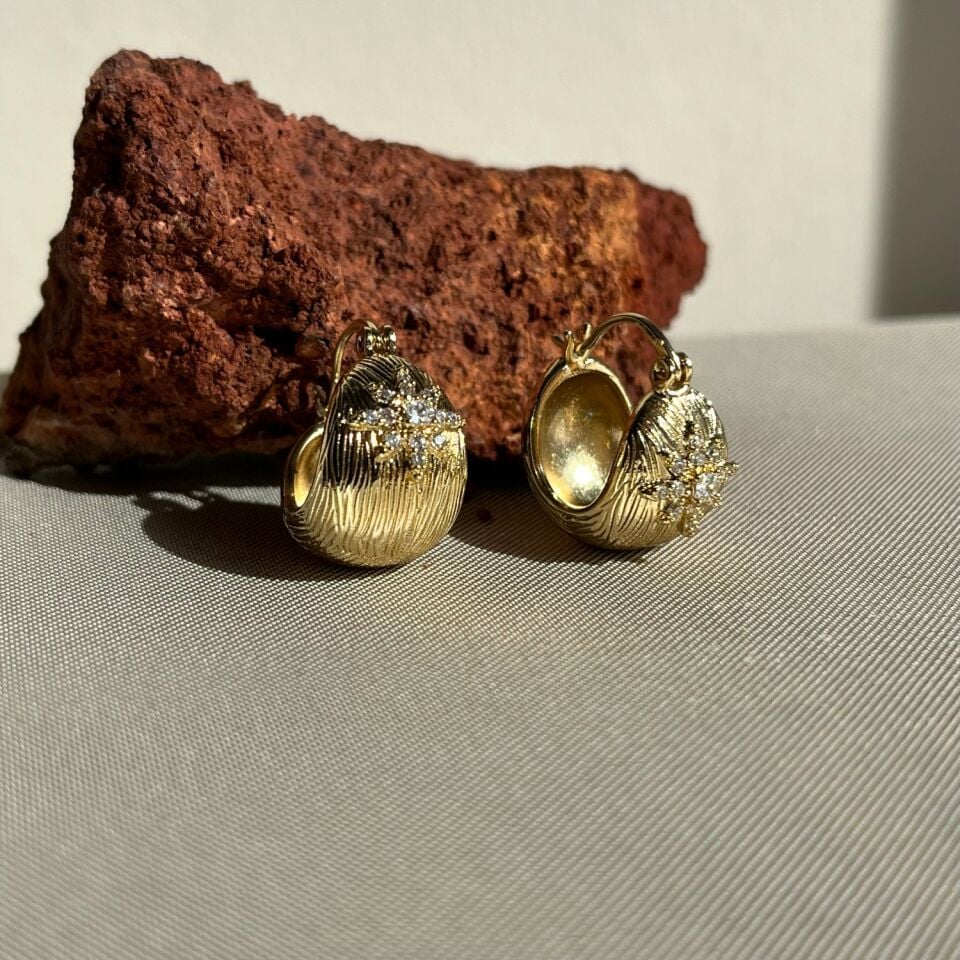 Pırlanta işçiliği içi boş top xuping küpe