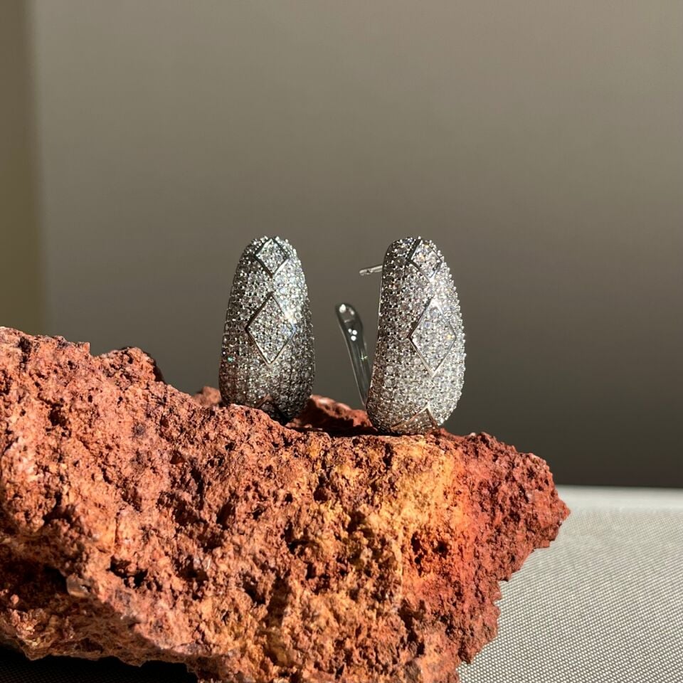 Pırlanta işçiliği xuping küpe