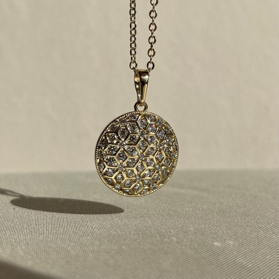 İçi dolu round pırlanta montür xuping kolye