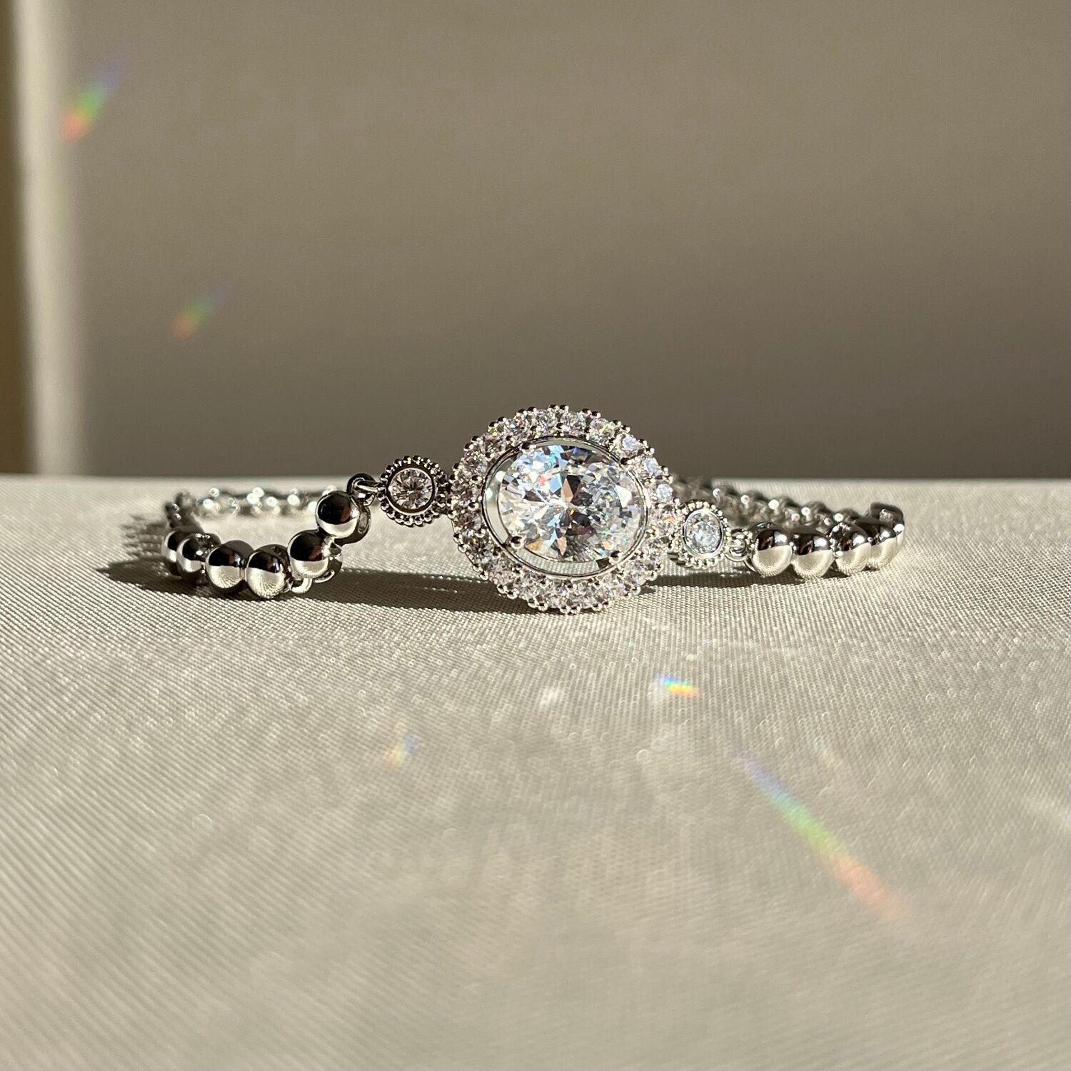 Oval pırlanta montür elmas model xuping bileklik