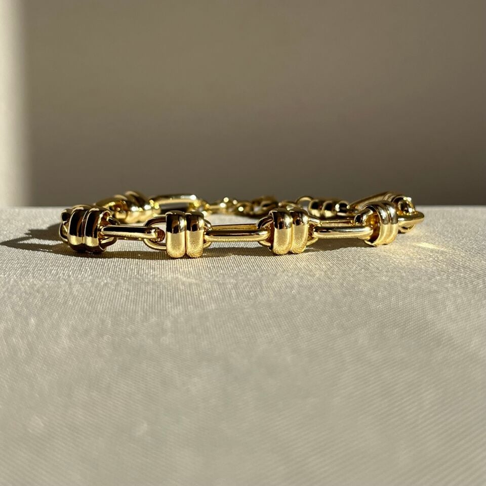 Altın işçiliği hallow xuping bileklik