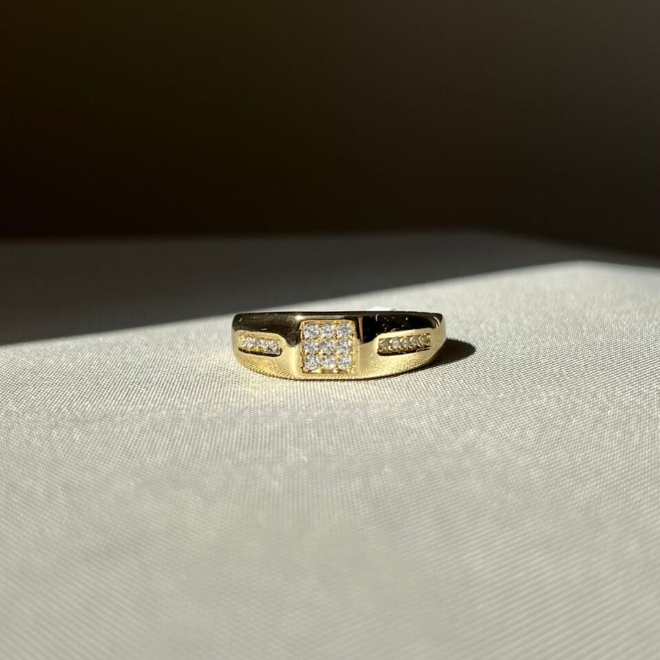 Round pırlanta montür xuping yüzük