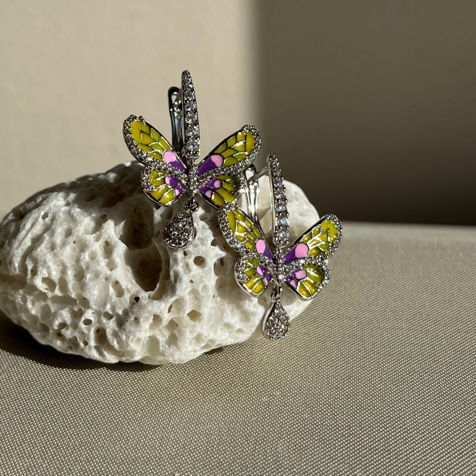 Pırlanta işçiliği mineli kelebek xuping küpe