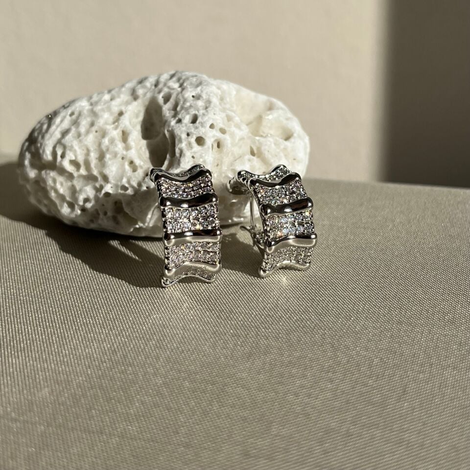 Pırlanta işçiliği xuping küpe