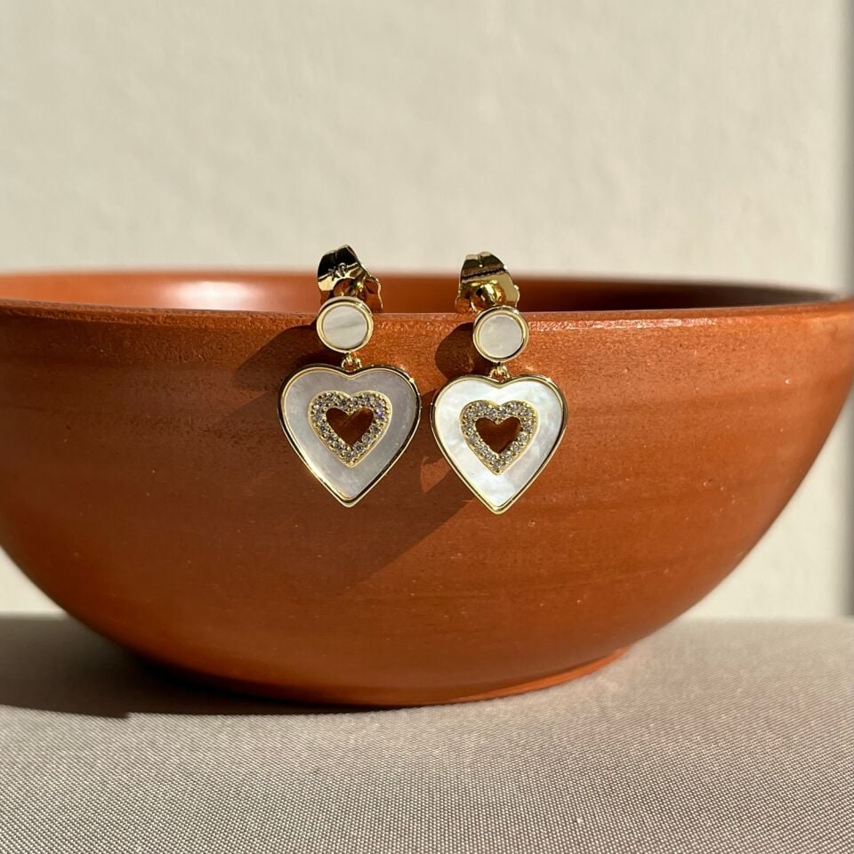 Pırlanta işçiliği sedefli minimal kalp xuping küpe